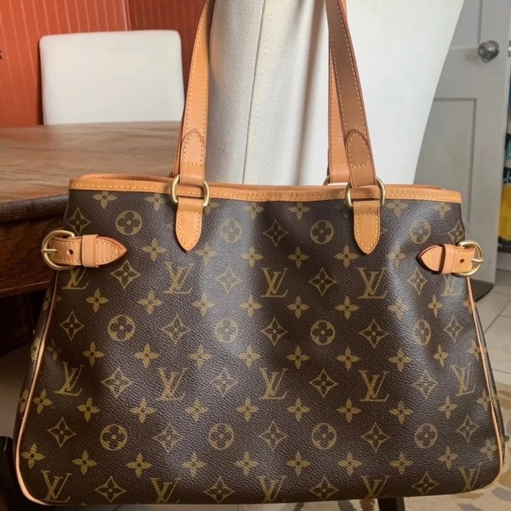 Beautiful Louis Vuitton Batignolles